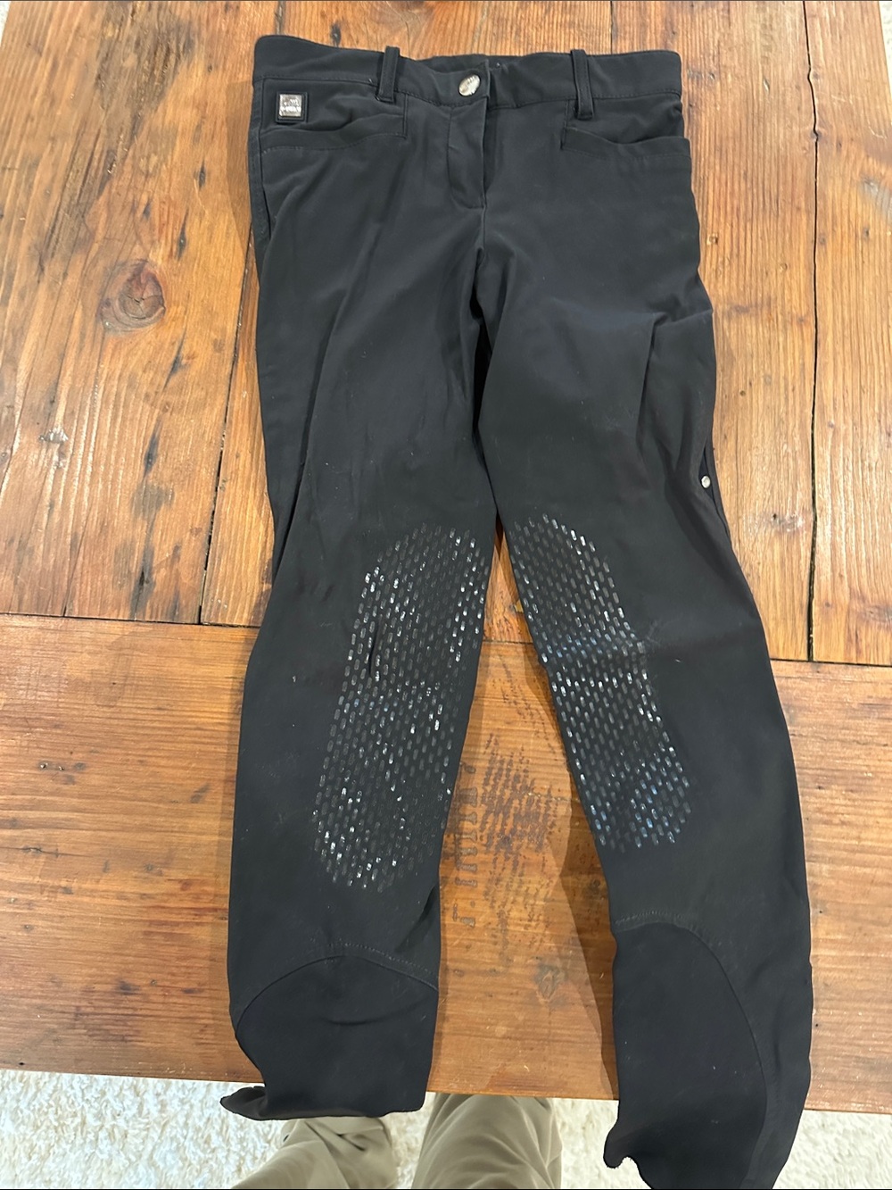 Black equiline ash